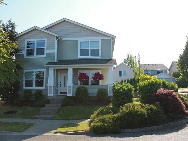 property at 7803 Cobble Ave SE