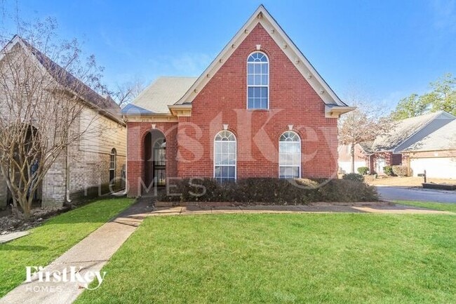 property at 2719 Bending Elm Dr
