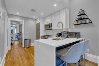 139 West Newton St, Unit 2 in Boston, MA - Building Photo - Building Photo