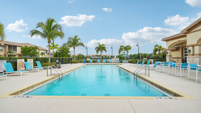 Springs at Gulf Coast in Estero, FL - Foto de edificio - Building Photo