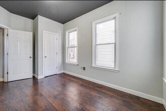 36 Dwight St in Jersey City, NJ - Building Photo - Building Photo
