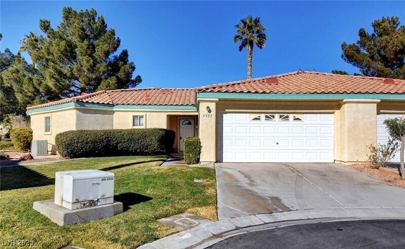 5353 Painted Mirage Rd in Las Vegas, NV - Building Photo