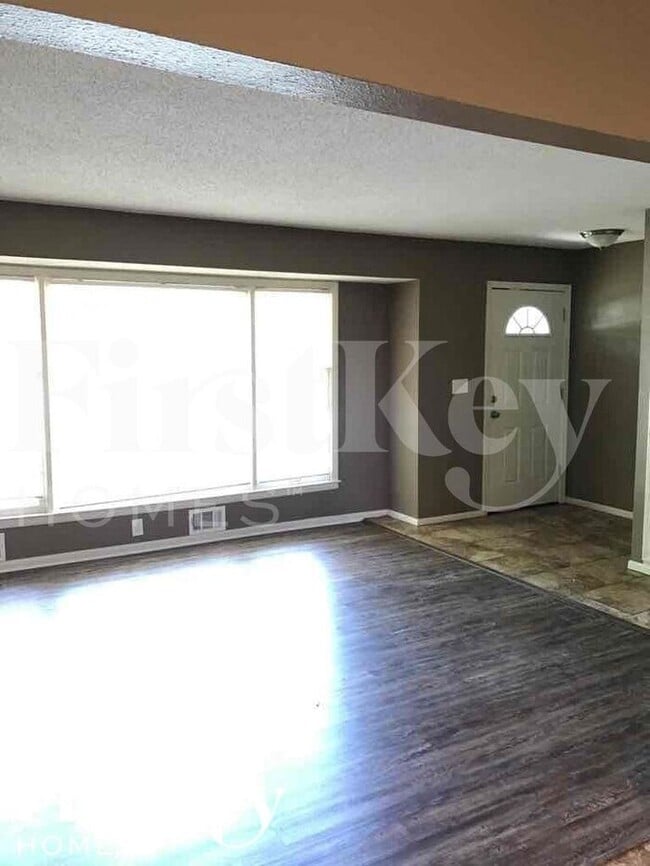 9404 White Ave in Kansas City, MO - Building Photo - Building Photo