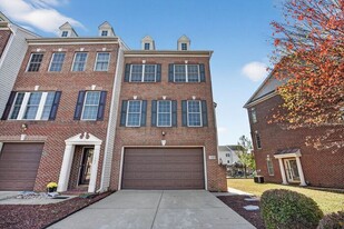 11505 Scotch Hills Pl in Waldorf, MD - Building Photo