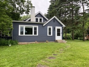 2997 Highland Blvd in Mound, MN - Building Photo - Building Photo