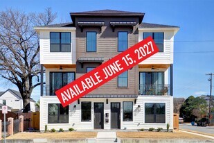 3145 Forest Park Blvd in Fort Worth, TX - Building Photo