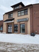 31 Frelinghuysen Ave in Raritan, NJ - Building Photo