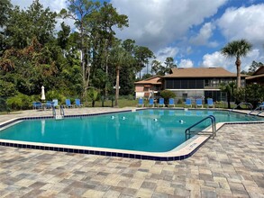 100 Sweetgum Woods Ct, Unit 8D in Deltona, FL - Building Photo - Building Photo