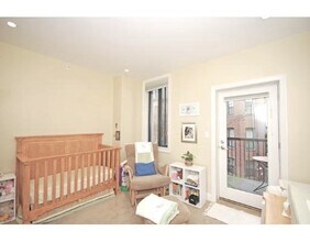 424 Massachusetts Ave in Boston, MA - Building Photo - Building Photo