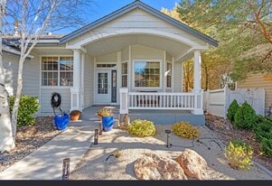 4720 Ellicott Way in Reno, NV - Building Photo