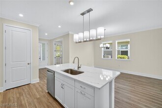 10279 Bonavie Cv Dr in Ft. Myers, FL - Building Photo - Building Photo