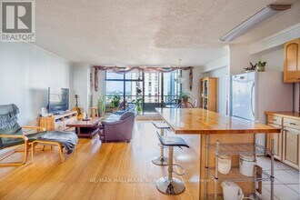 135-1135 Marlee Ave in Toronto, ON - Building Photo - Building Photo