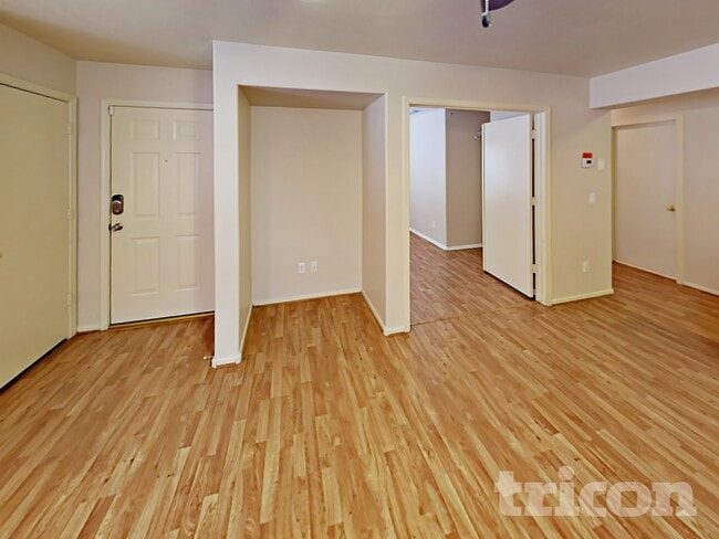 15030 W Eureka Trail in Surprise, AZ - Foto de edificio - Building Photo