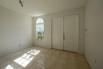 11851 SW 80th Terrace in Miami, FL - Building Photo - Building Photo
