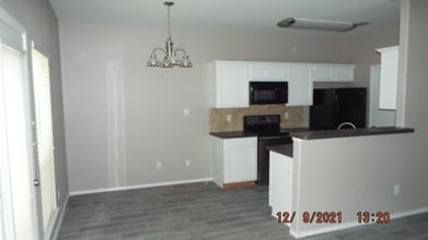 4132 St Charles Bay in San Antonio, TX - Building Photo - Building Photo