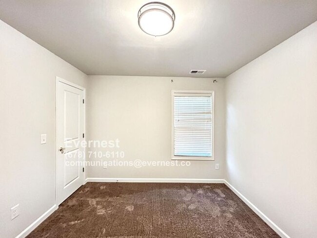 property at 3967 Beaver Dam Ct