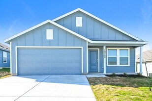 10709 Revolver Dr in Fort Worth, TX - Building Photo