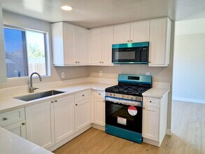 11904 Rocky Home Dr in Lakeside, CA - Building Photo - Building Photo