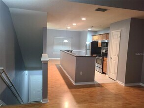 5220 Hampton Beach Pl in Tampa, FL - Building Photo - Building Photo