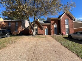 3724 Wax Myrtle Dr in Memphis, TN - Building Photo