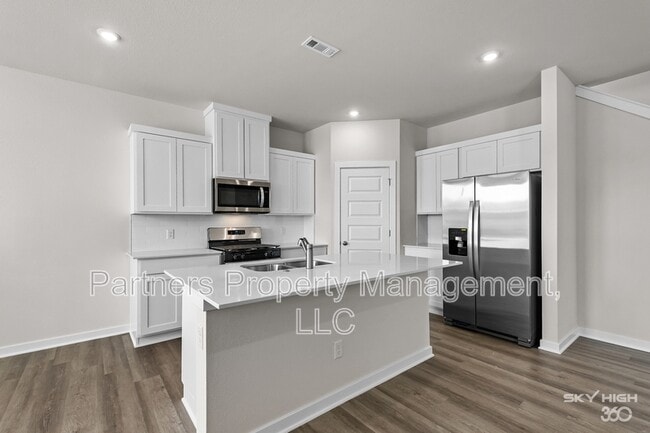 289 S Neon Ave in Fayetteville, AR - Building Photo - Building Photo