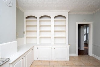 233 Stow Ave in Troy, NY - Building Photo - Building Photo