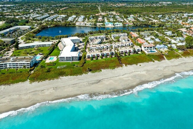 170 Celestial Way in Juno Beach, FL - Building Photo - Building Photo