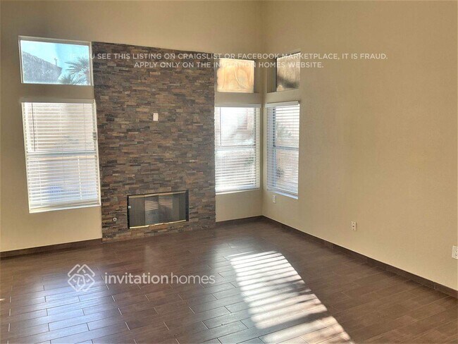 2153 Running River Rd in Henderson, NV - Foto de edificio - Building Photo