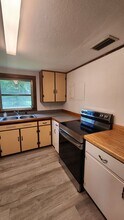 3310 NW 42nd Ave in Gainesville, FL - Building Photo - Building Photo