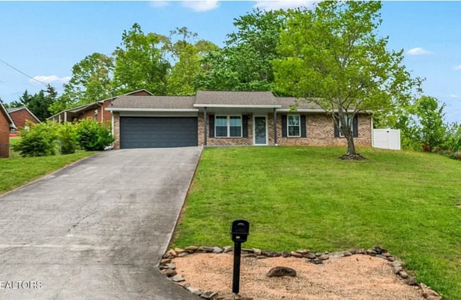 property at 4918 Stewart Ridge Rd