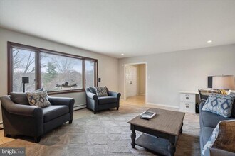 1530 Briar Hill Rd in Gladwyne, PA - Building Photo - Building Photo
