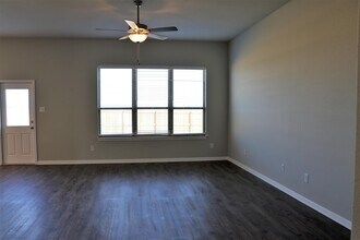 1059 Aurora Grove Bend in Temple, TX - Building Photo - Building Photo