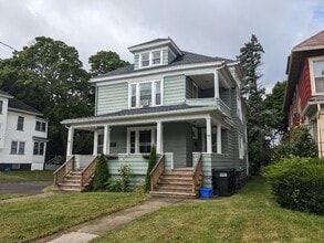 144 Forest Hill Dr, Unit 144 in Syracuse, NY - Foto de edificio - Building Photo