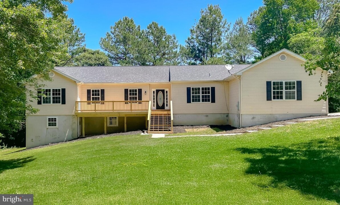 3815 Catesby Oak Ct in Port Republic, MD - Building Photo