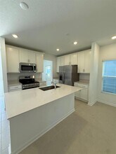 6044 Zen Wy in Clermont, FL - Building Photo - Building Photo