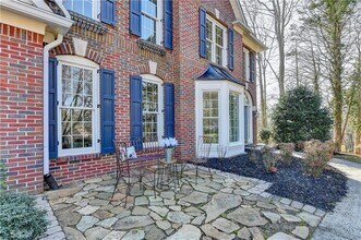 4910 Wimborne Ct in Suwanee, GA - Building Photo - Building Photo