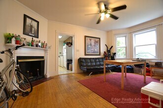 26 Mapleton St, Unit 1 in Boston, MA - Foto de edificio - Building Photo