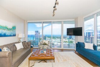 888 Kapiolani Blvd in Honolulu, HI - Foto de edificio - Building Photo