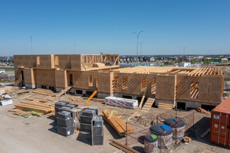 338 Seton Way SE in Calgary, AB - Building Photo - Building Photo