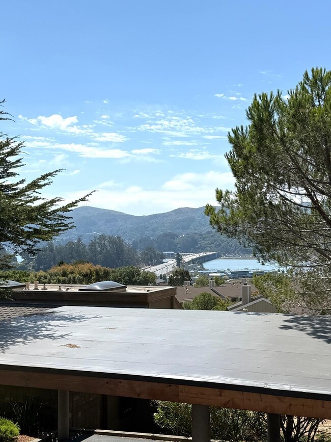 property at 503 Seaver Dr