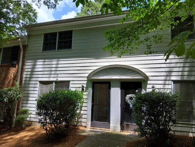 property at 2800 Carriage Dr