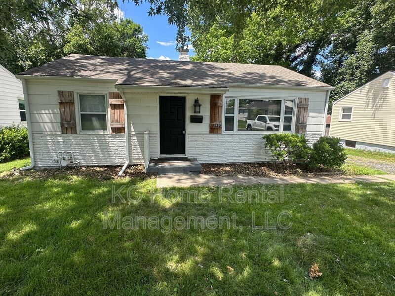 7820 Washington St in Kansas City, MO - Building Photo