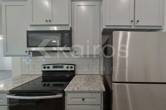 8008 Hendrick Dr in Baton Rouge, LA - Building Photo - Building Photo