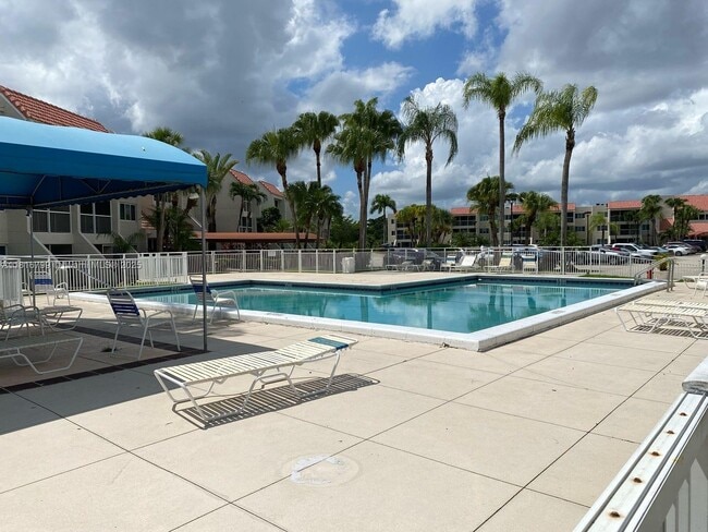property at 100 Lakeview Dr