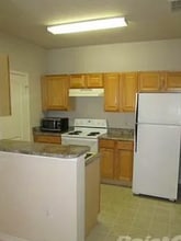 18021 Villa Creek Dr in Tampa, FL - Building Photo - Building Photo