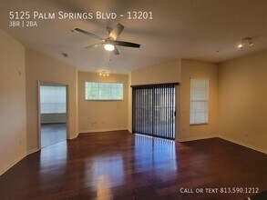5125 Palm Springs Blvd-Unit -13201 in Tampa, FL - Building Photo - Building Photo