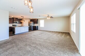 2443 Cold Stream Ln in Green Cove Springs, FL - Building Photo - Building Photo