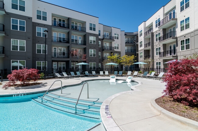 The Tomlin in Snellville, GA - Foto de edificio - Building Photo