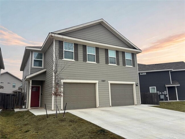 13837 Enzo Gate in San Antonio, TX - Building Photo - Building Photo