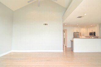 12530 Venice Blvd. in Los Angeles, CA - Building Photo - Building Photo